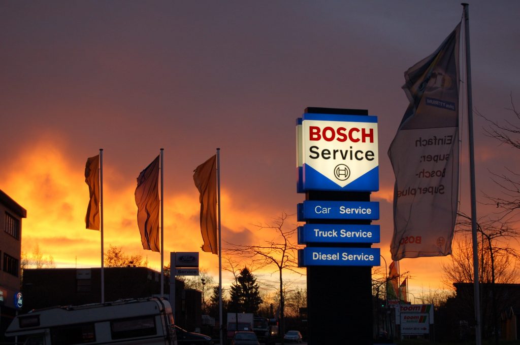 Derichs GmbH Bosch Car Service